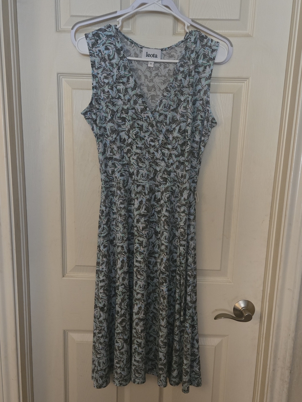 Leota Mint Floral Sleeveless V-Neck Maxi Dress